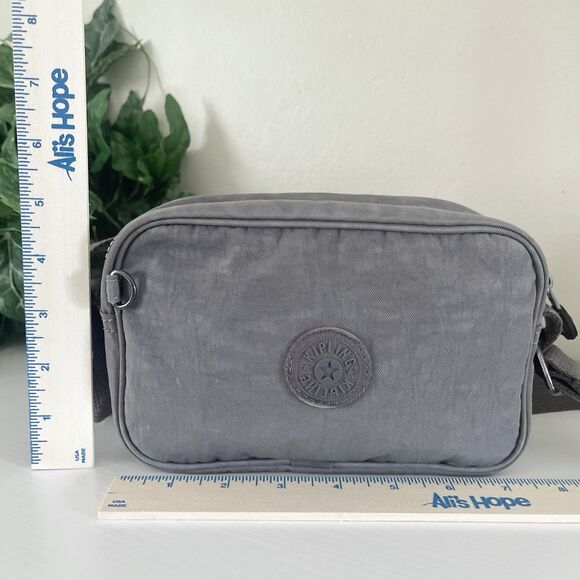Kipling Cross Body Bag Travel Adjustable Strap Light Gray Washable Pocket Zipper - Picture 7 of 10
